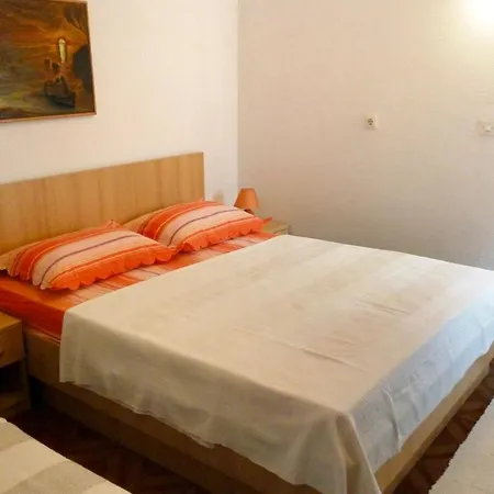 By The Sea Igrane, Makarska - 5266 Apartment Igrane